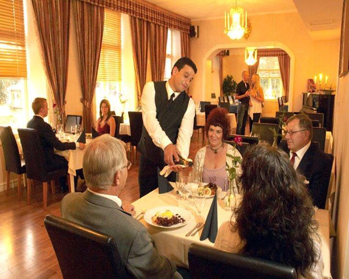 Bjoerkuddens Hotell & Restaurang Sandoverken Restaurant billede